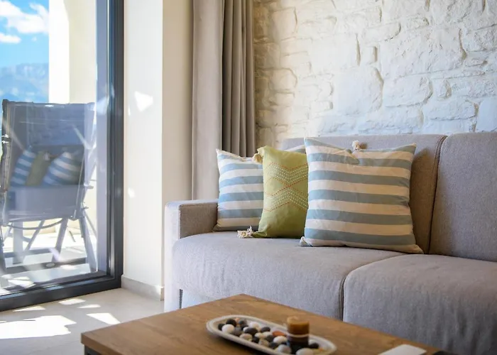 Archetypo Luxury Living Apartment *